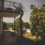 El Carmen Yoga House *