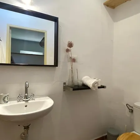 El Carmen Yoga House Villa *