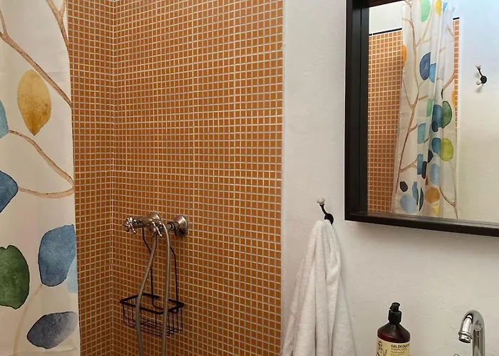 El Carmen Yoga House *